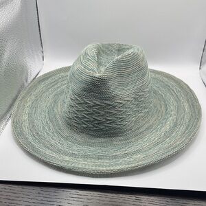Stylish Gray Women's Hat